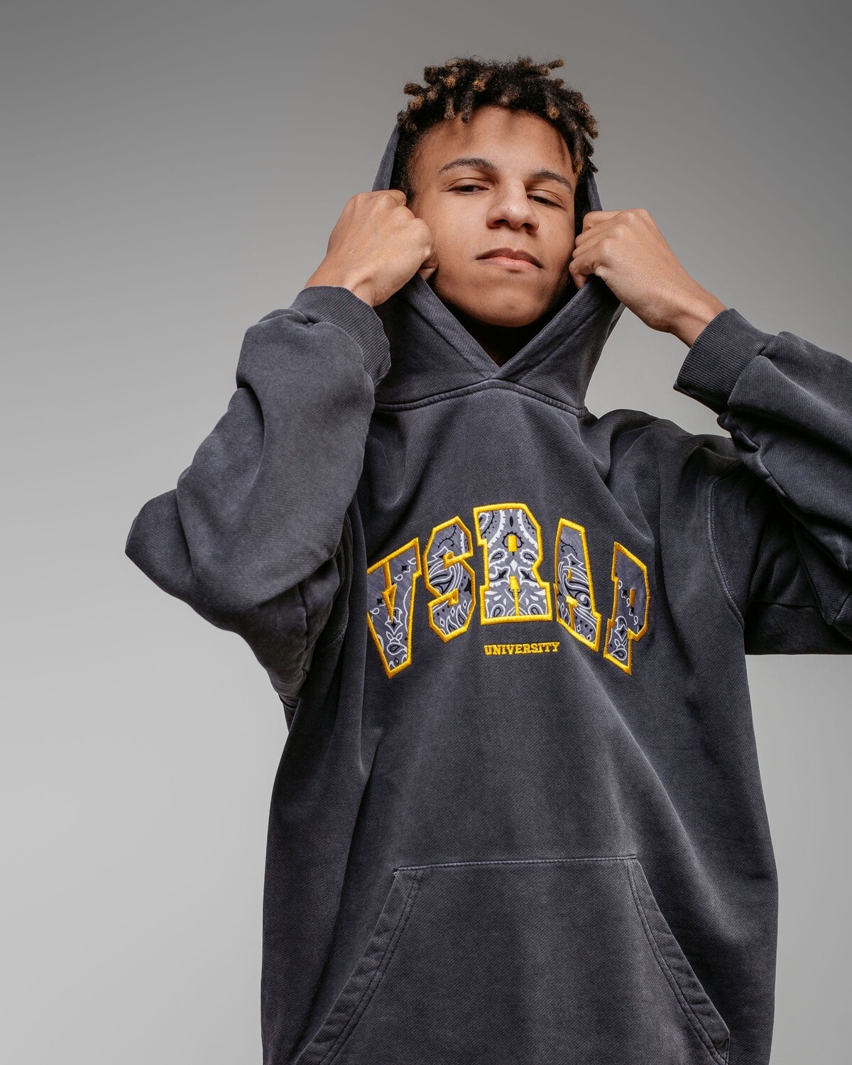 Худи "University" garment-dye yellow